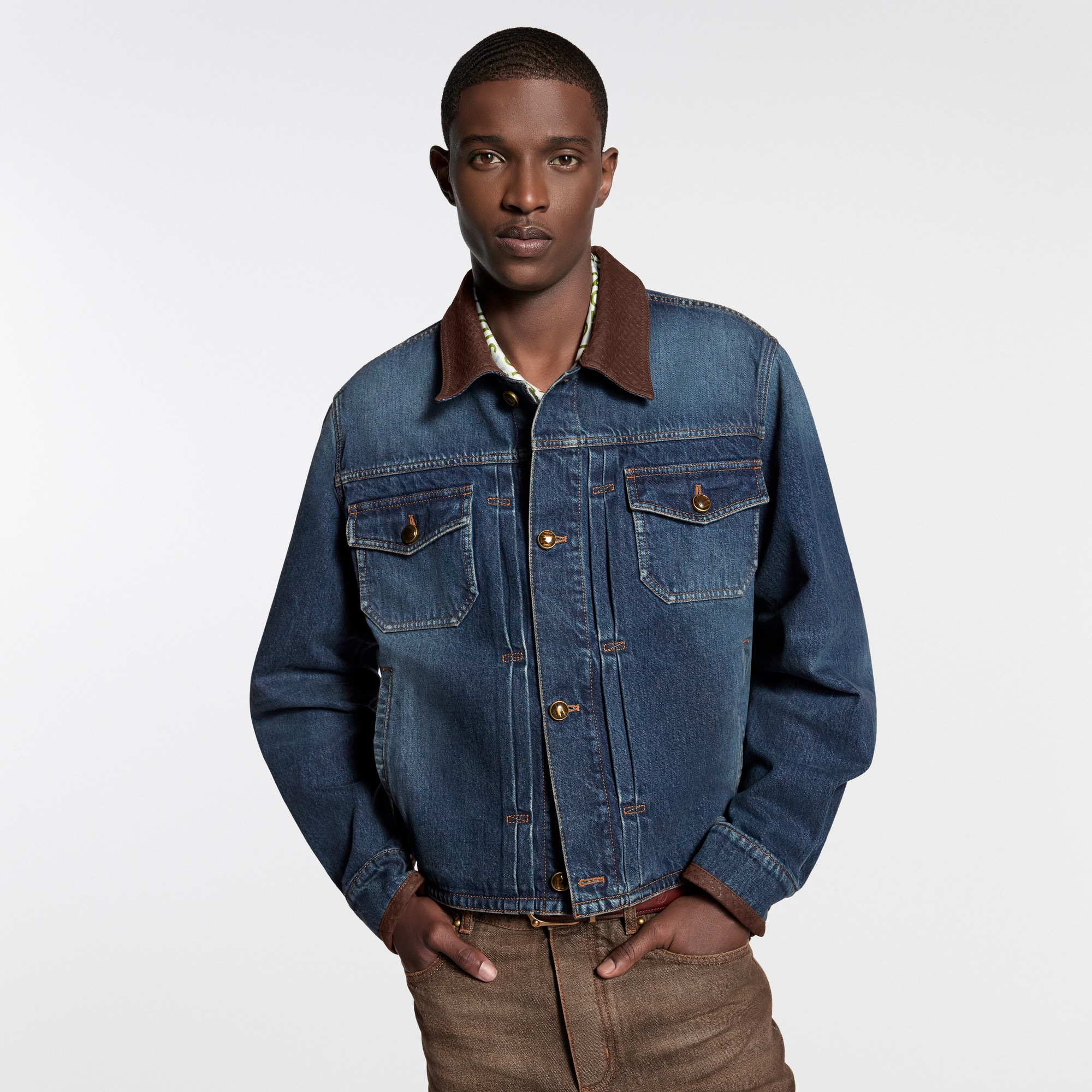 Louis Vuitton ダークデニムジャケット Denim Jacket With Leather Signature Details - For Men | LOUIS VUITTON